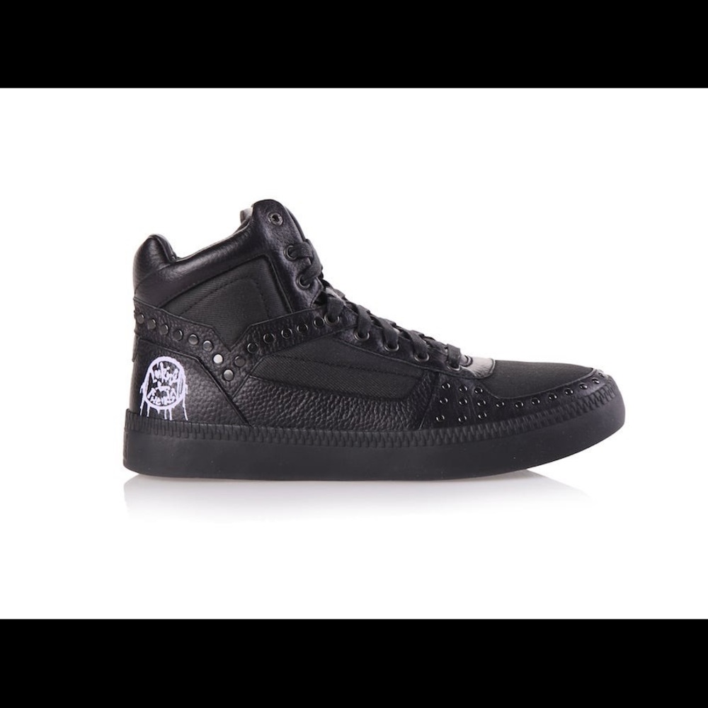 Diesel street fighter collection studded high tops sz 7.5